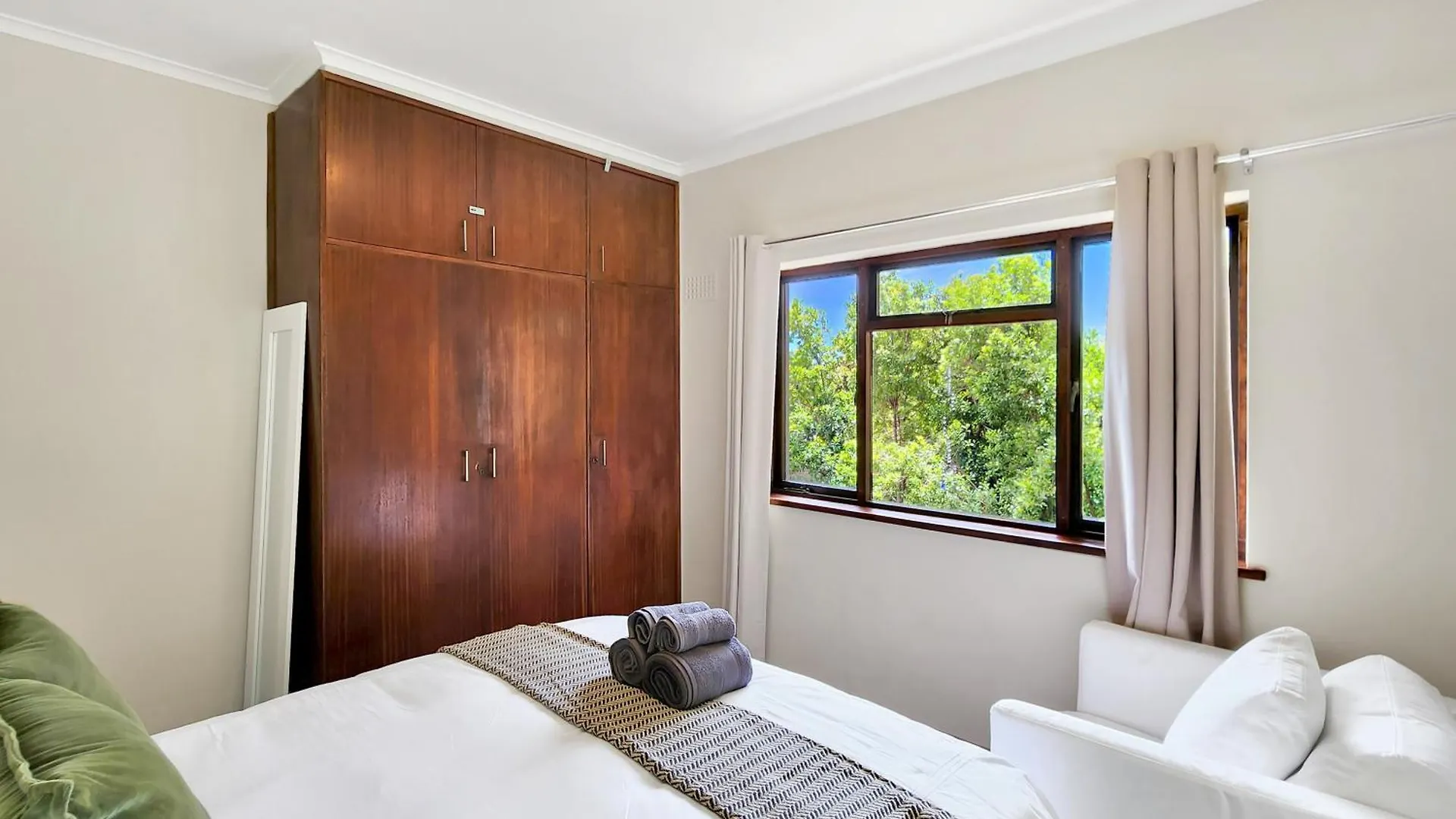 Villa Bartholomew Fresnaye Cape Town